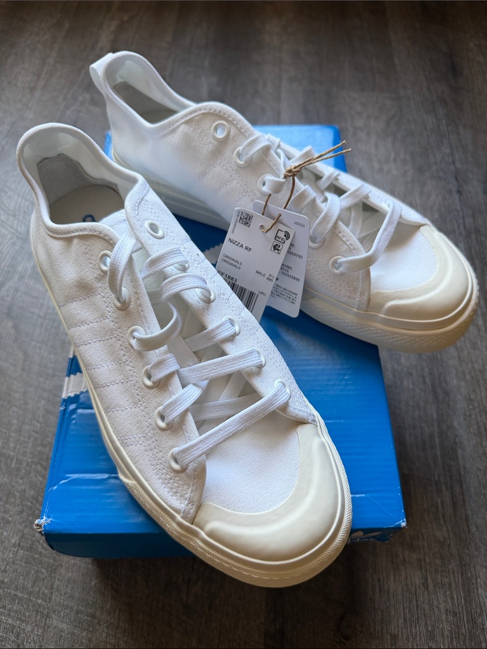 adidas Nizza RF Sneakers - Classic Minimal Style